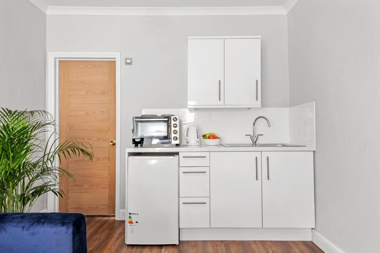 Stunning Studio Flat With Free On-Street Parking! Plumstead  Eksteriør bilde
