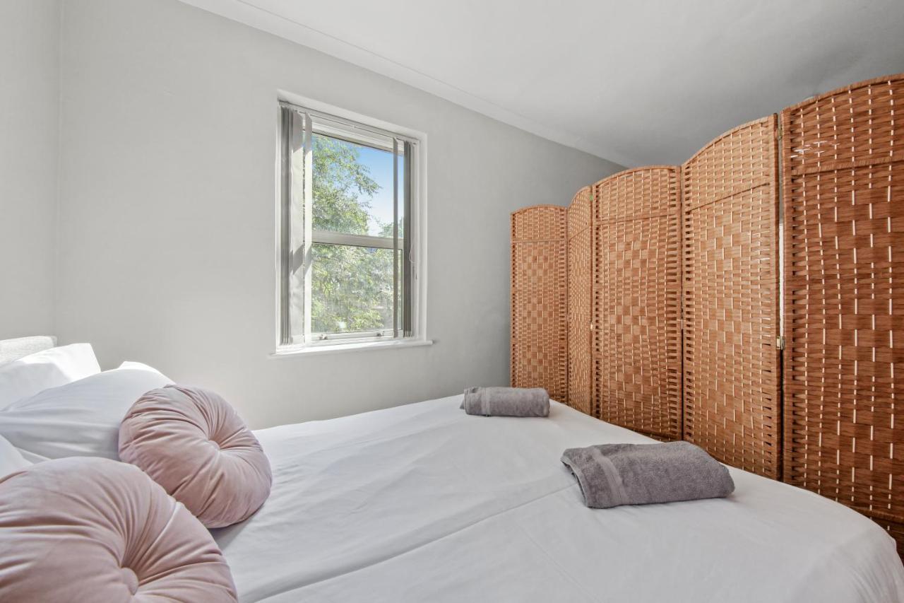 Stunning Studio Flat With Free On-Street Parking! Plumstead  Eksteriør bilde